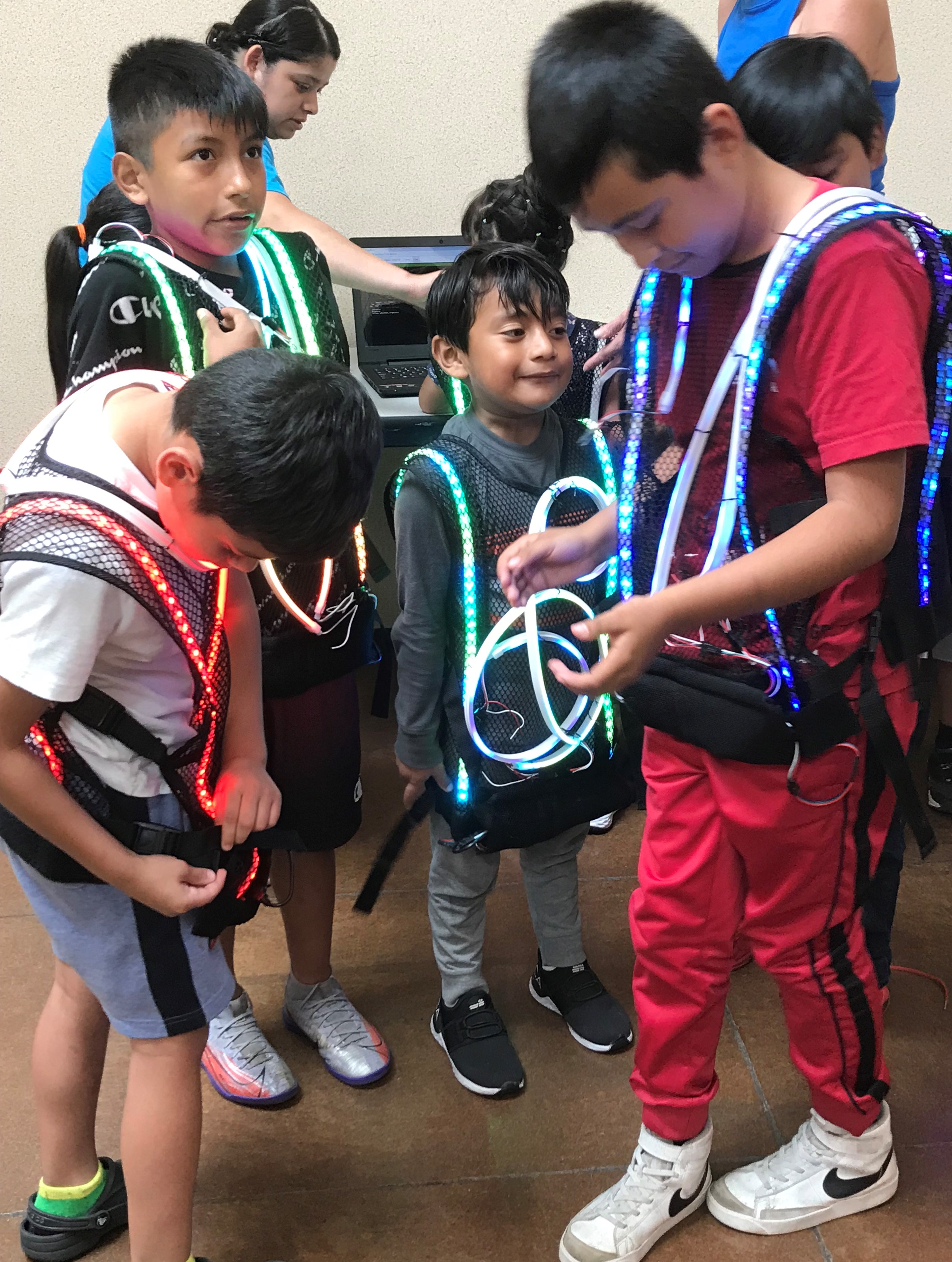 Discover Computational Thinking with iLuma Vest Coding